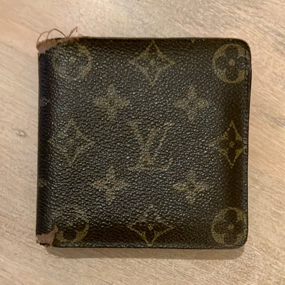 Louis Vuitton Monogram Marco Wallet